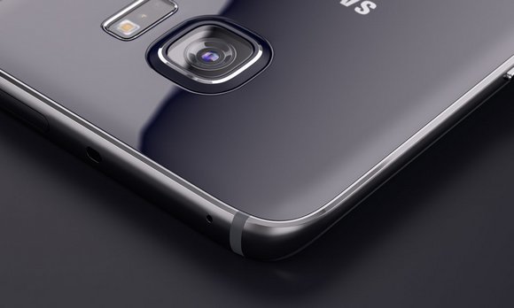 Подейкують, що Samsung працює і над новою камерою, яка буде знаходитися в діапазоні від 18 до 24 Мп і мати широку діафрагму F / 1