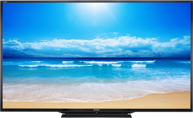 Телевізори з LED-підсвіткою бувають різних розмірів, найбільші з яких можуть досягати 90 дюймів, прикладом тому Sharp AQUOS LC-90LE757LED