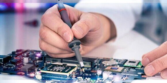 Наш сервісний центр проводить ремонт ноутбуків наступних виробників: Acer (Асер), Apple (MacBook Air і MacBook Pro), Asus (Асус), Compaq (компак), Dell (Делл), HP (АшПі), Lenovo (Леново), Samsung ( Самсунг), Sony (Соні), Toshiba (Тошиба), Fujitsu-Siemens (Фуджі-Сіменс), Gigabyte (Гігабайт), Impression (Імпрешіон), LG (ЛШ), Packard Bell (Пакард Бел), Panasonic (Панасонік), RoverBook (Ровер Бук)